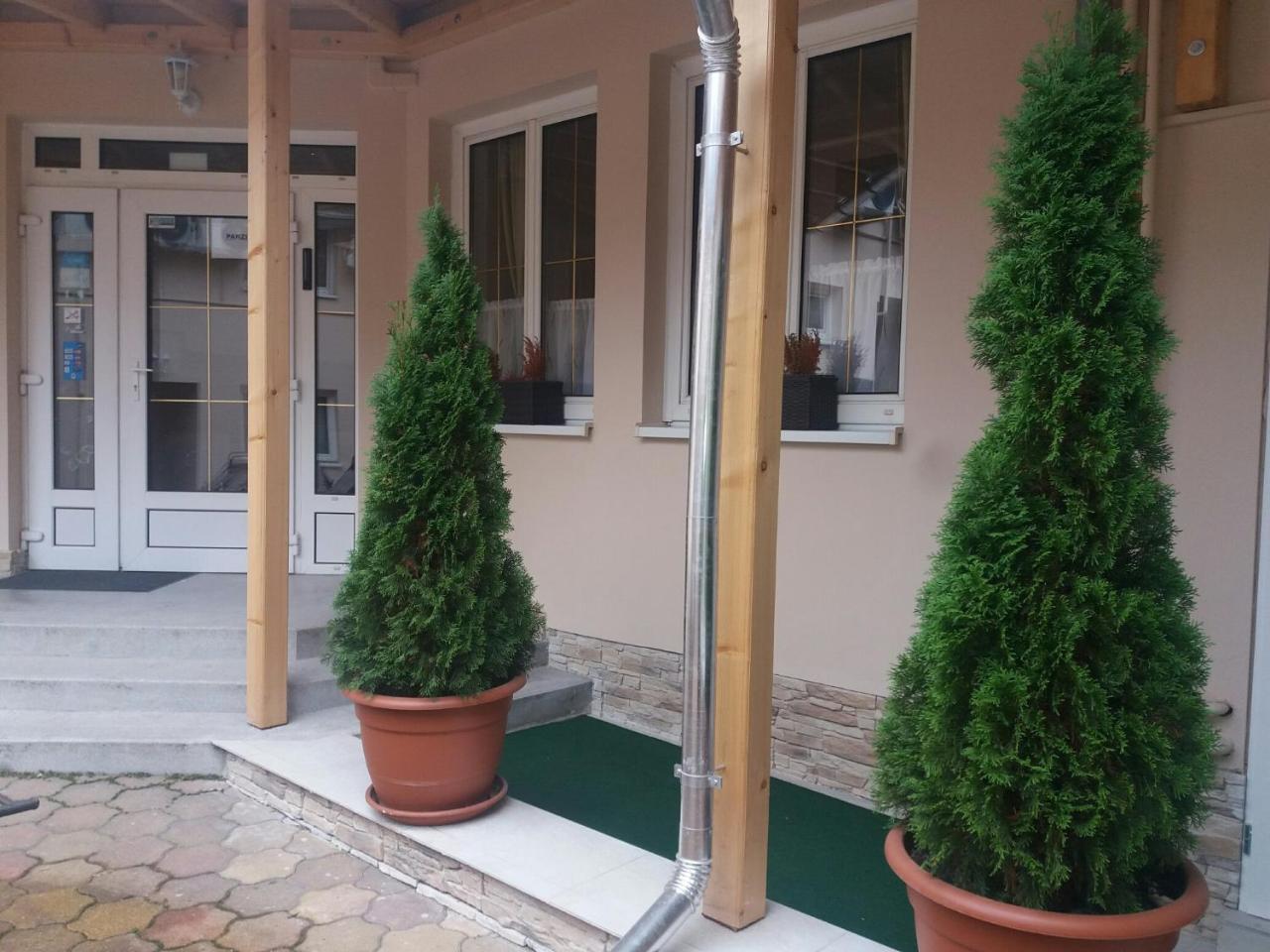Bartok Ter Panzio Bed & Breakfast Eger Eksteriør bilde