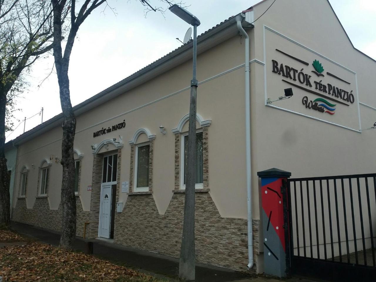 Bartok Ter Panzio Bed & Breakfast Eger Eksteriør bilde
